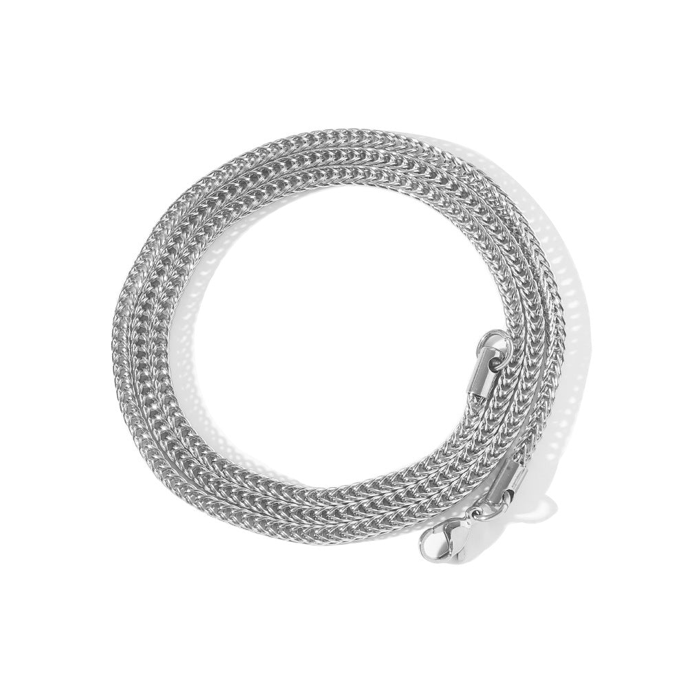LUXGONSNI Signature Chain – Minimal Luxury