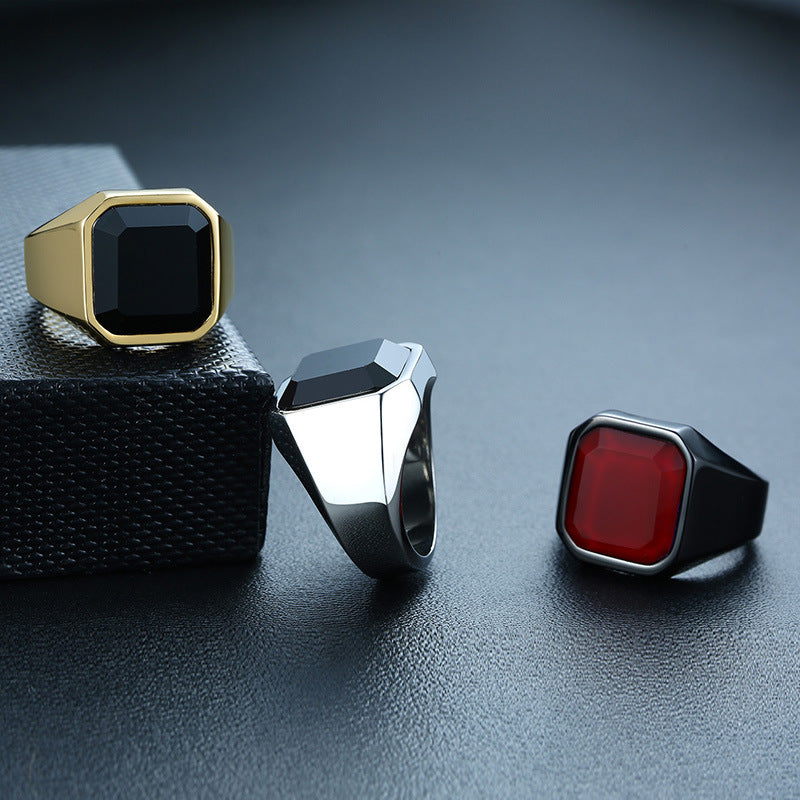 LUXGONSNI Obsidian Signet Ring